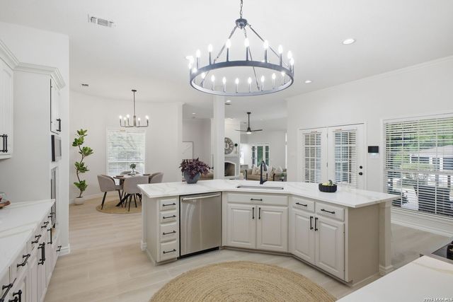 27940 Elm Grove, San Antonio, TX 78261