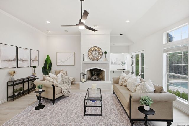 27940 Elm Grove, San Antonio, TX 78261