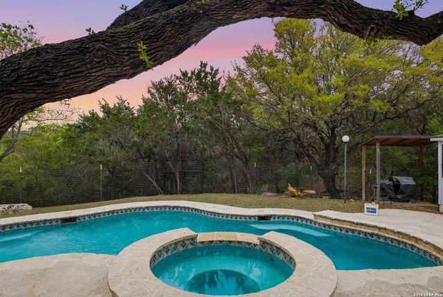 27940 Elm Grove, San Antonio, TX 78261