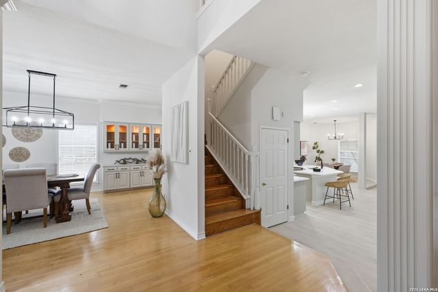 27940 Elm Grove, San Antonio, TX 78261