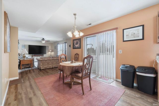 807 Larkwillow Court, Huntertown, IN 46748