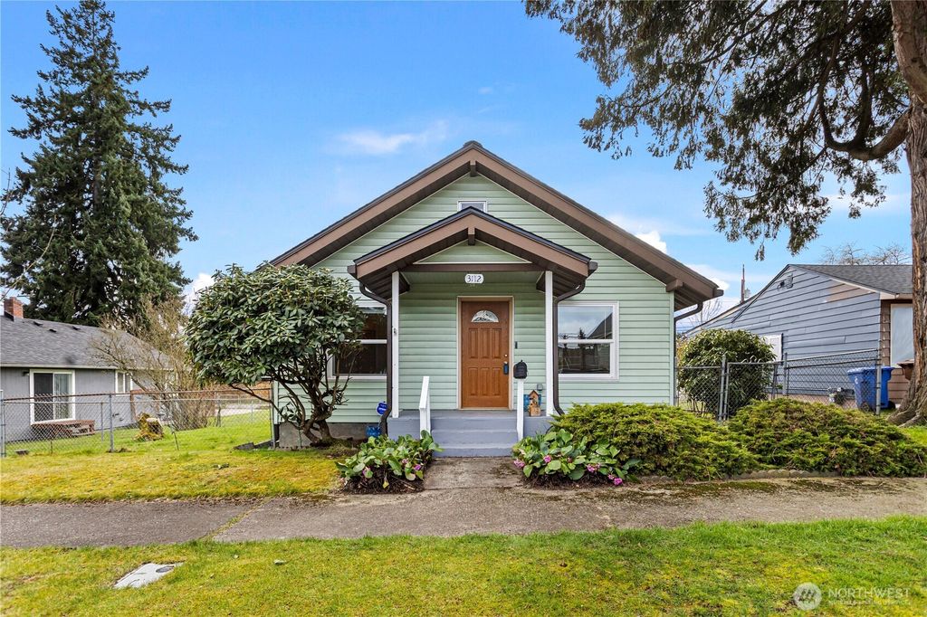 3112 S Melrose Street, Tacoma, WA 98405