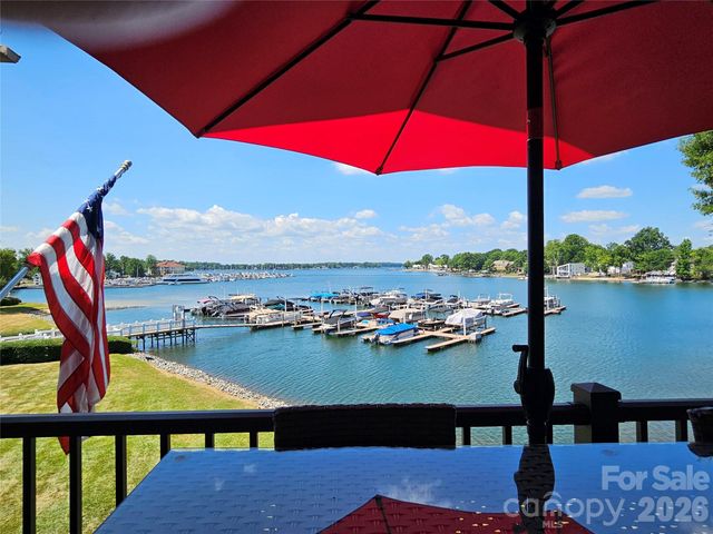18709 Nautical Drive 305, Cornelius, NC 28031