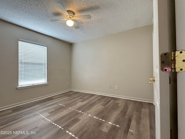 6835 OTTERS DEN Court, Jacksonville, FL 32219