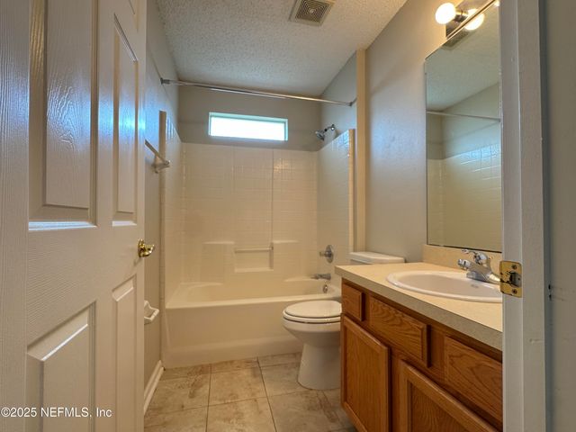 6835 OTTERS DEN Court, Jacksonville, FL 32219