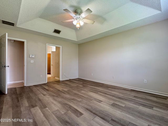 6835 OTTERS DEN Court, Jacksonville, FL 32219