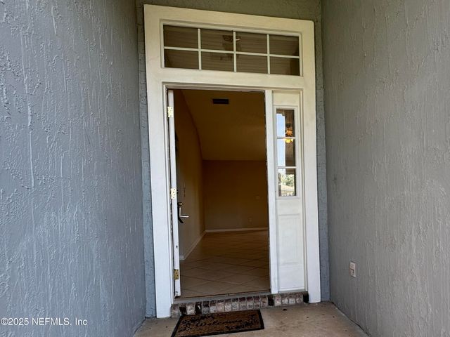 6835 OTTERS DEN Court, Jacksonville, FL 32219