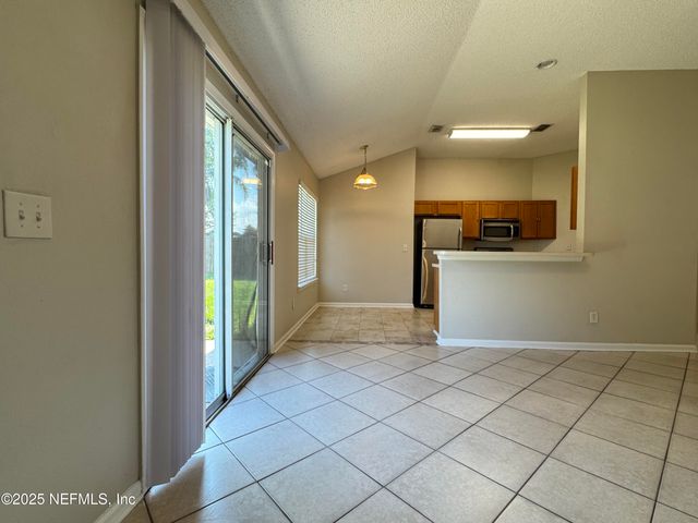 6835 OTTERS DEN Court, Jacksonville, FL 32219