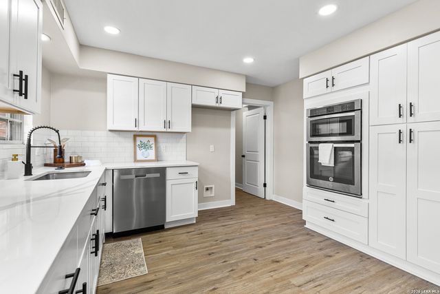 371 Pike, San Antonio, TX 78209