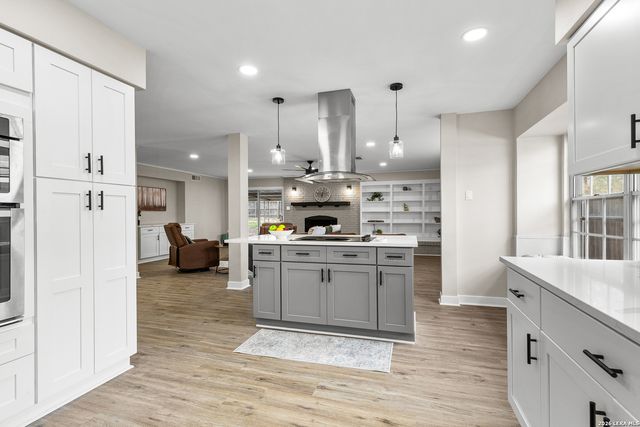 371 Pike, San Antonio, TX 78209