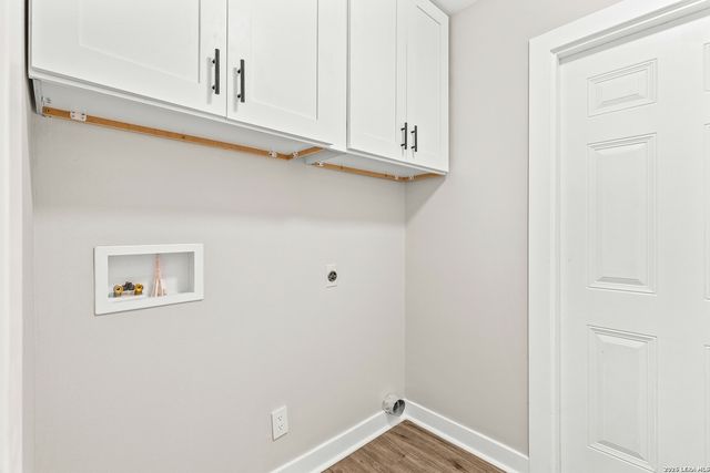 371 Pike, San Antonio, TX 78209