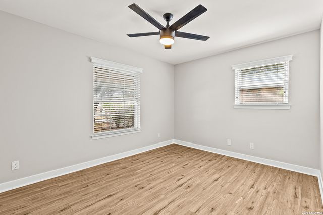 371 Pike, San Antonio, TX 78209