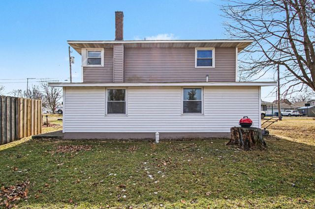 307 E Casey Street, Hebron, IN 46341