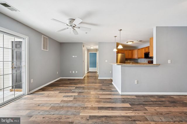 62 HIGHBRIDGE LN, West Deptford, NJ 08086