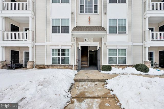 62 HIGHBRIDGE LN, West Deptford, NJ 08086