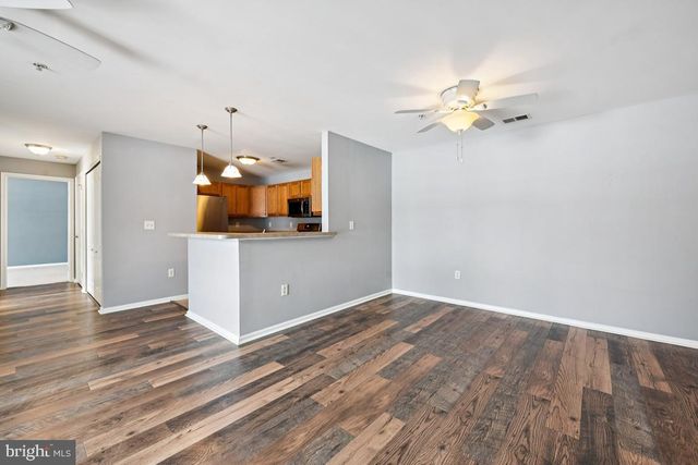 62 HIGHBRIDGE LN, West Deptford, NJ 08086