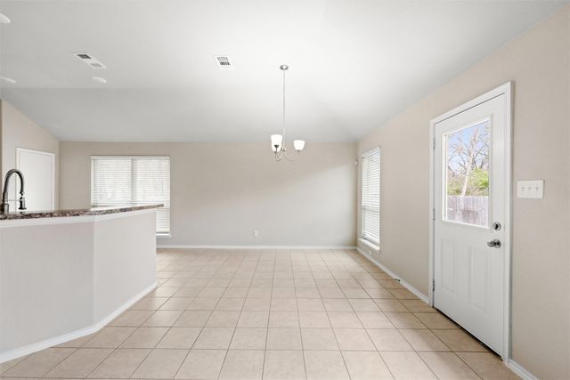 1627 Tanglewood Drive, Azle, TX 76020