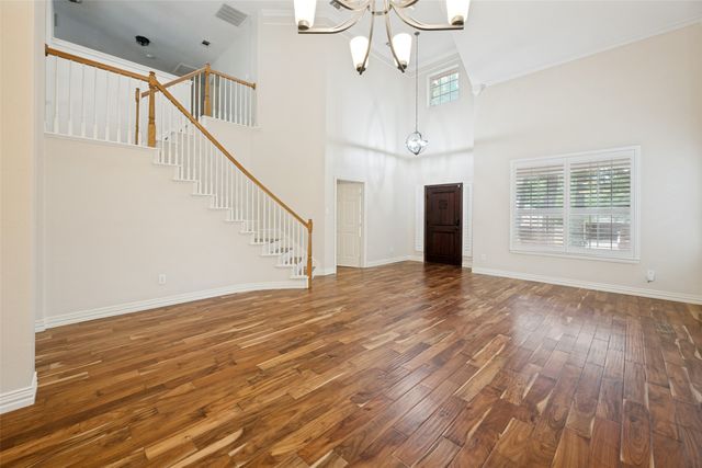 841 Forest Hollow Drive, Hurst, TX 76053