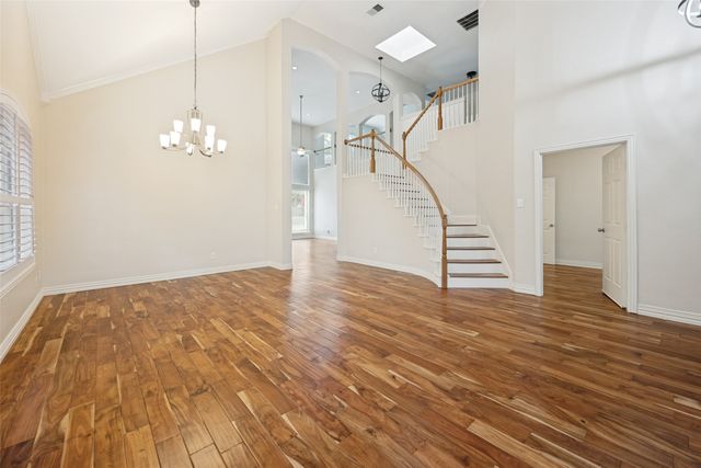 841 Forest Hollow Drive, Hurst, TX 76053