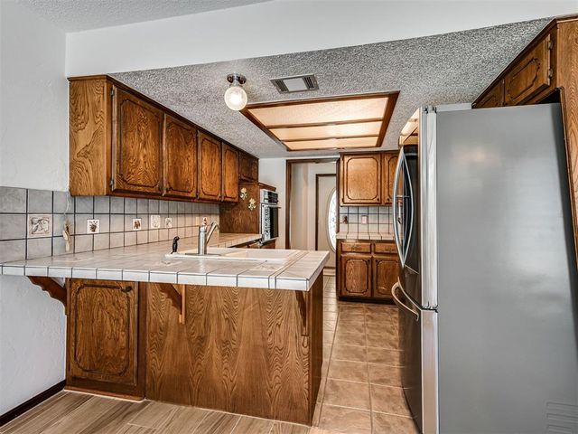 1785 Lytal Lane, Choctaw, OK 73020