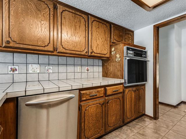 1785 Lytal Lane, Choctaw, OK 73020