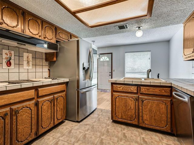 1785 Lytal Lane, Choctaw, OK 73020