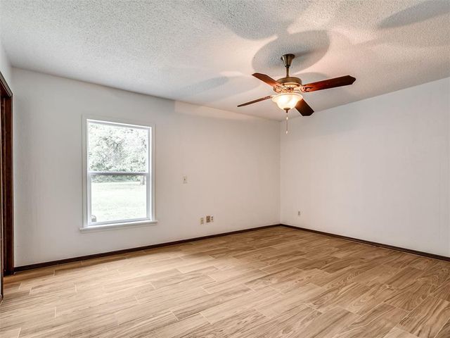 1785 Lytal Lane, Choctaw, OK 73020