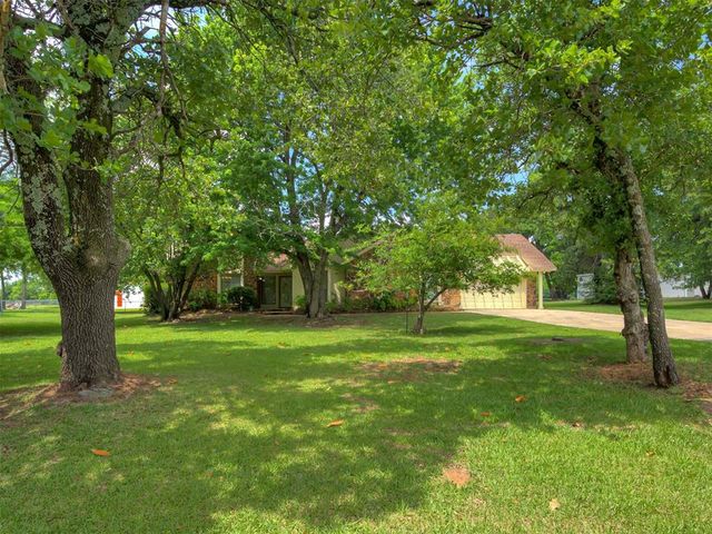1785 Lytal Lane, Choctaw, OK 73020