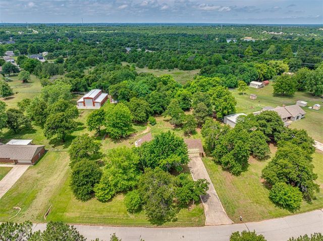 1785 Lytal Lane, Choctaw, OK 73020