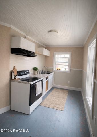 320 Sunnyside Lane, Lafayette, LA 70501