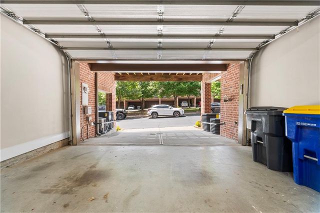 2548 Crescent Park Court 7, Atlanta, GA 30339