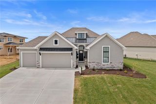 16979 S Cheshire Street, Olathe, KS 66062