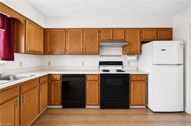 1817 Kildare Woods Drive, Greensboro, NC 27407
