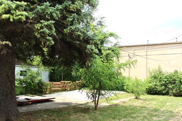 20515 Coventry Street, Detroit, MI 48203