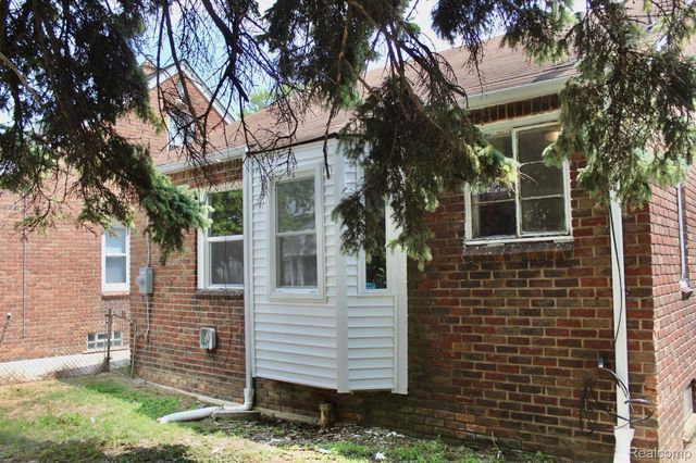 20515 Coventry Street, Detroit, MI 48203