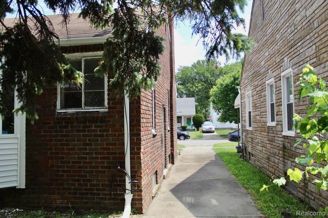 20515 Coventry Street, Detroit, MI 48203