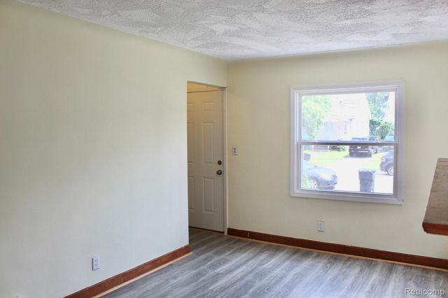 20515 Coventry Street, Detroit, MI 48203