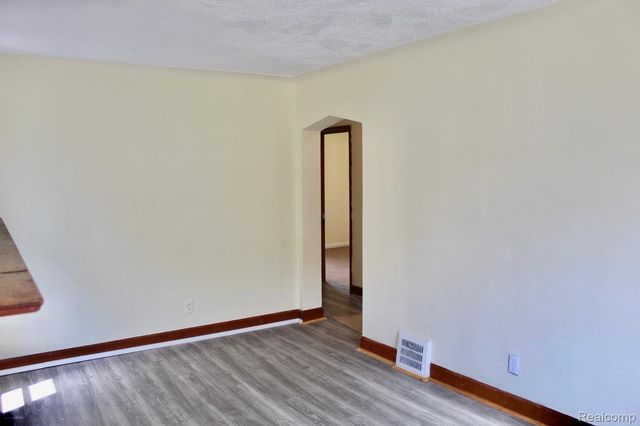 20515 Coventry Street, Detroit, MI 48203