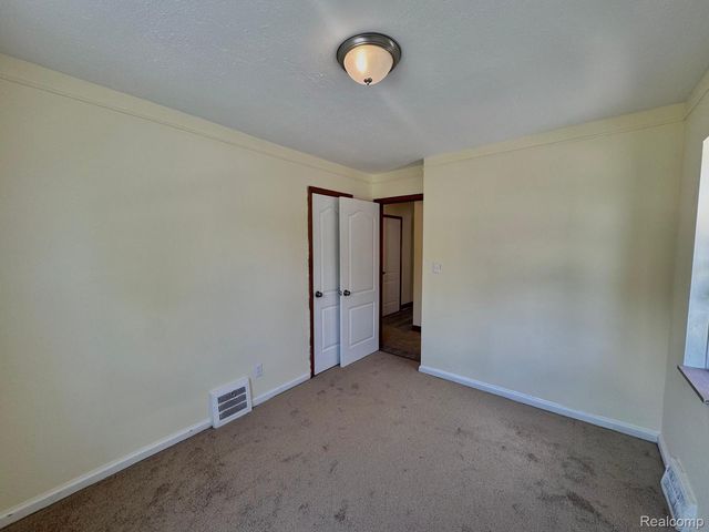 20515 Coventry Street, Detroit, MI 48203