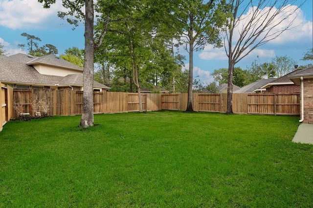 122 S Abram, The Woodlands, TX 77382