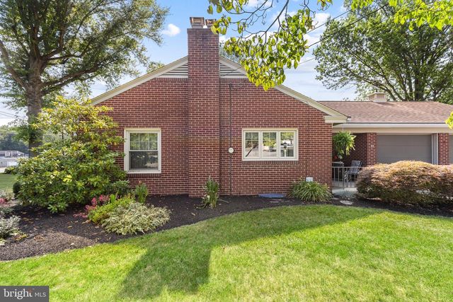 17 PENN GRANT RD, Willow Street, PA 17584