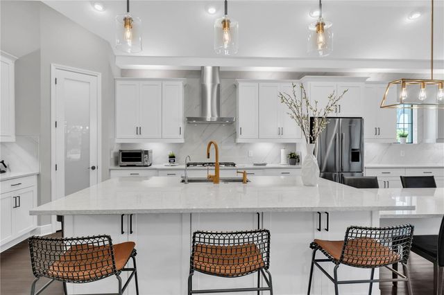 3940 WOODS RIDER LOOP, Odessa, FL 33556