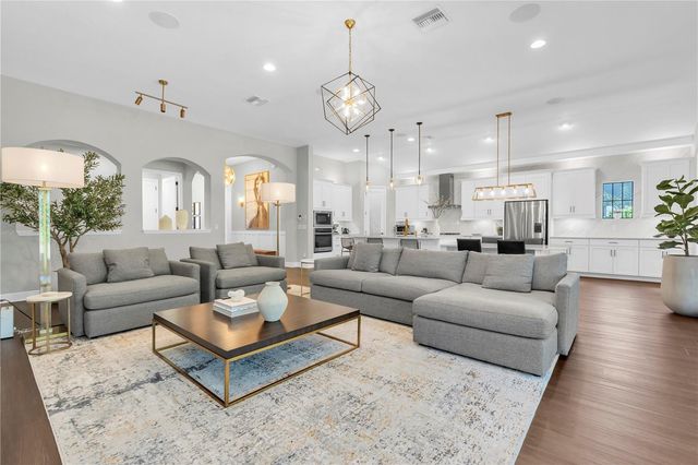 3940 WOODS RIDER LOOP, Odessa, FL 33556