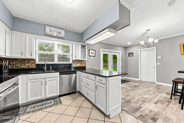3972 UNIVERSITY CLUB Boulevard, Jacksonville, FL 32277