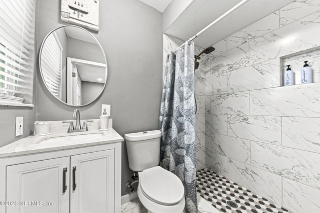 3972 UNIVERSITY CLUB Boulevard, Jacksonville, FL 32277