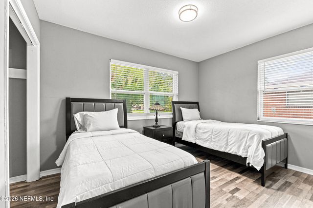 3972 UNIVERSITY CLUB Boulevard, Jacksonville, FL 32277