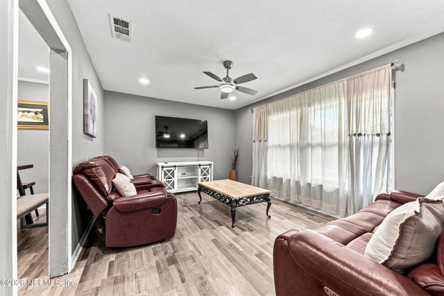 3972 UNIVERSITY CLUB Boulevard, Jacksonville, FL 32277