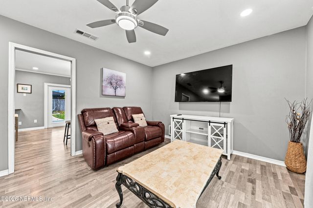 3972 UNIVERSITY CLUB Boulevard, Jacksonville, FL 32277