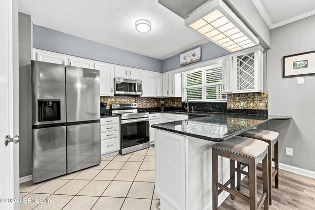 3972 UNIVERSITY CLUB Boulevard, Jacksonville, FL 32277