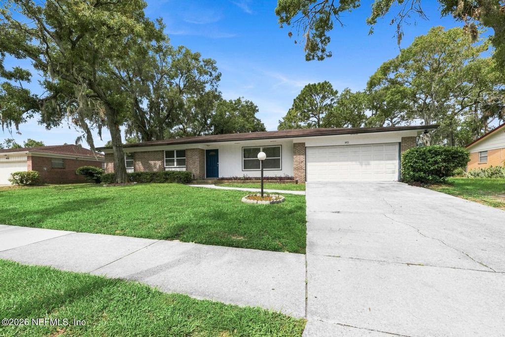 3972 UNIVERSITY CLUB Boulevard, Jacksonville, FL 32277